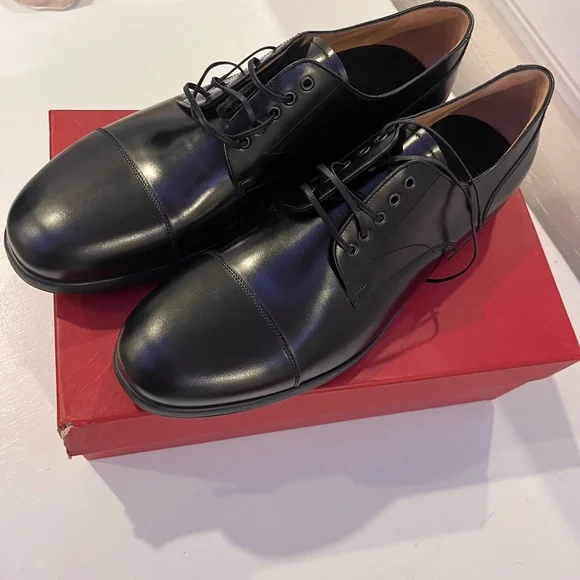 Ferragamo lace up derby size 12d new Oxfords & Derbys